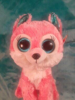 Ty Beanie Boos Maggie 9" Pink Wolf , Great Wolf Lodge Exclusive Plush, With Tag!